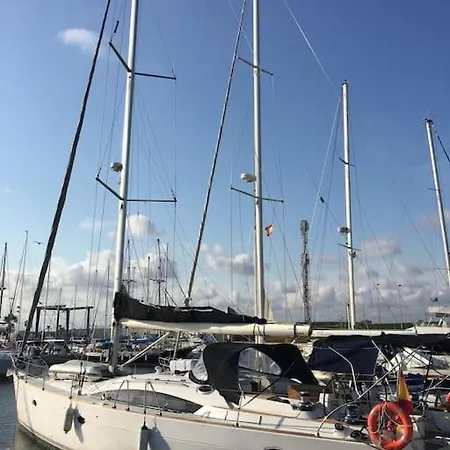 Velero Lujo, 4 Camarotes, 3 Banos, Marina Bateau-hôtel